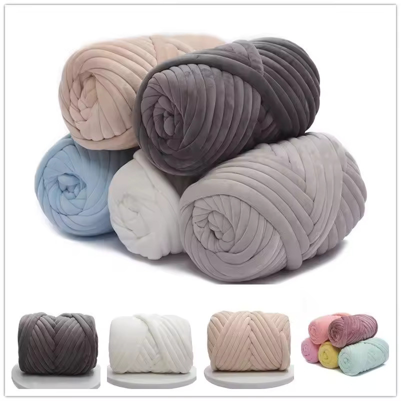 6 Thread Balls+1 Teddy Bear Jewelry Handmade Gift Woven Scarf Thread DIY Ice Stripe Thread Thick Yarn Ball